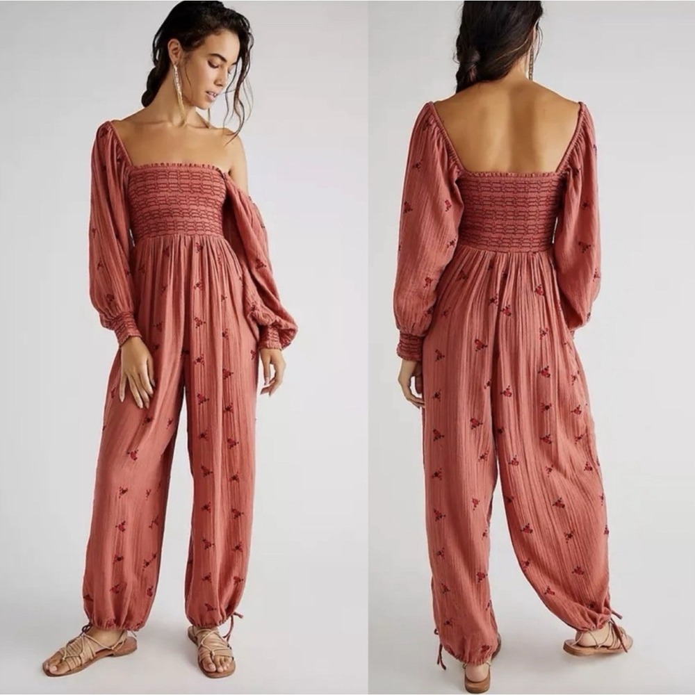 Free People Dahlia Embroidered Jumpsuit Warmstone Floral Smocked SZ XS